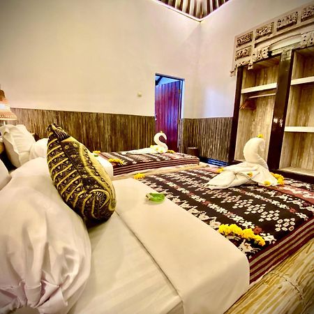 Binaria Museum Hotel Lovina  Luaran gambar