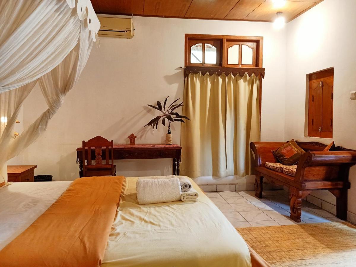 Binaria Museum Hotel Lovina  Luaran gambar