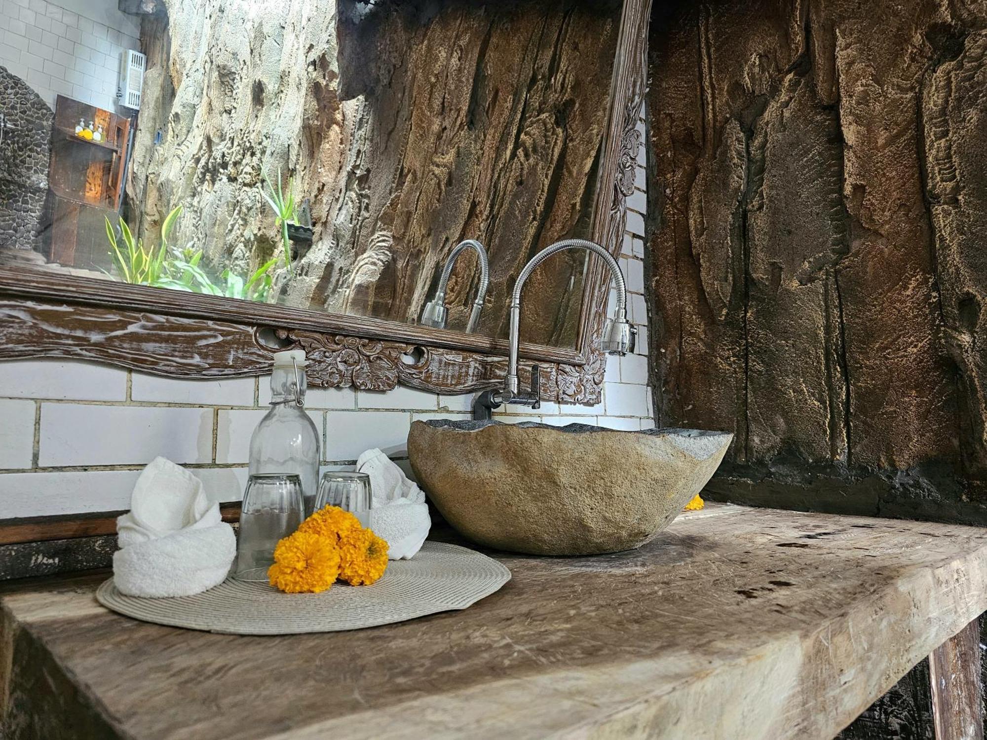 Binaria Museum Hotel Lovina  Luaran gambar