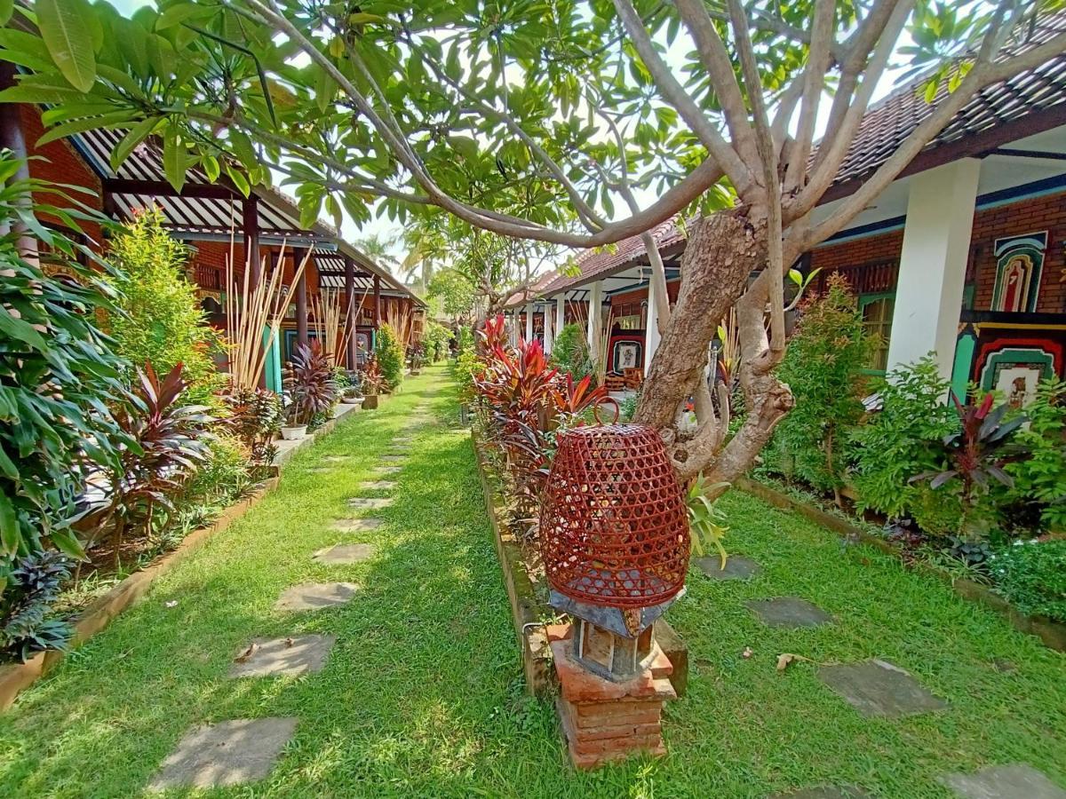 Binaria Museum Hotel Lovina  Luaran gambar